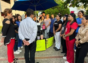 Ofrece Rector de la UAT respaldo a la familia de la estudiante agredida Melanie