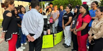 Ofrece Rector de la UAT respaldo a la familia de la estudiante agredida Melanie