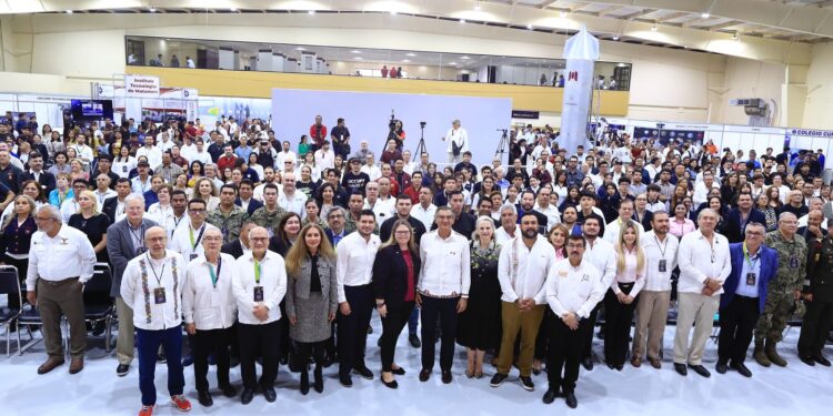 Inaugura gobernador de Tamaulipas Congreso Nacional de Actividades Espaciales 2024 en Matamoros