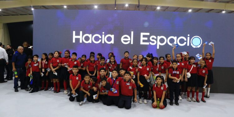 Inaugura gobernador de Tamaulipas Congreso Nacional de Actividades Espaciales 2024 en Matamoros