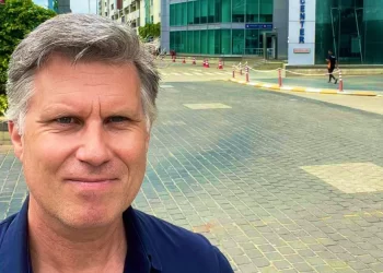 Canadá designa a Cameron MacKay como su embajador en México