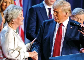 Susie Wiles líder de campaña de Trump será la jefa de su gabinete