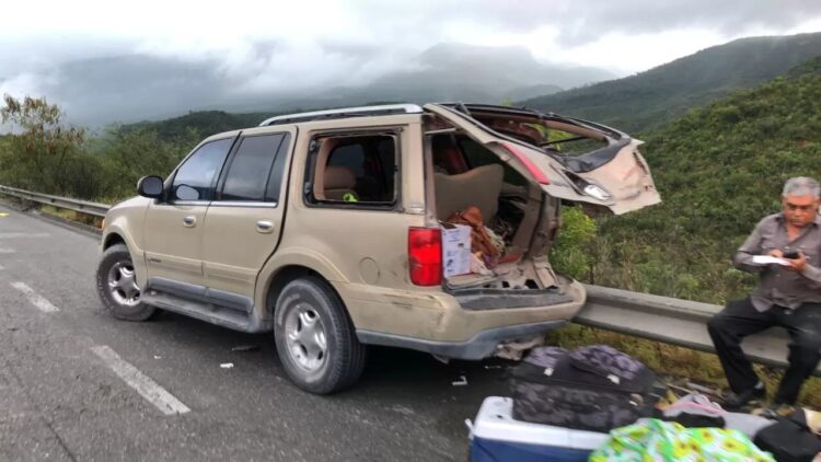 Ocho heridos en un choque vehicular en carretera Victoria-Tula