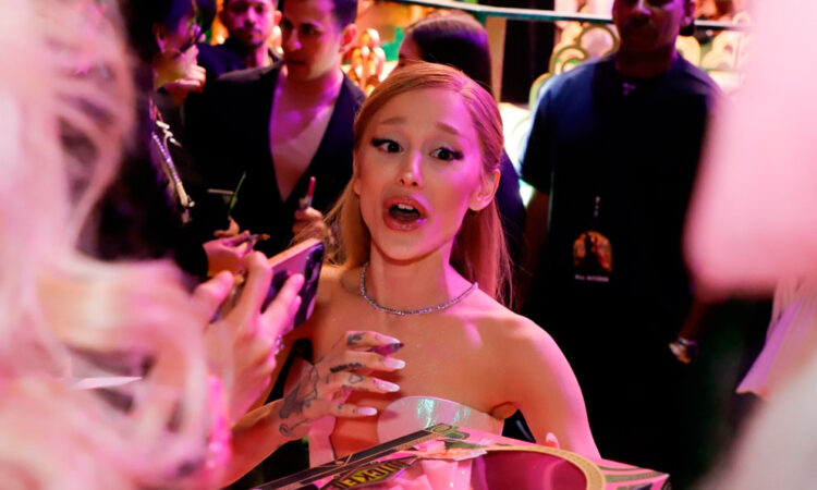 Ariana Grande y Cynthia Erivo presentan Wicked en México