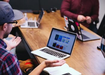 Transforma la educación digital con una plataforma LMS eficiente