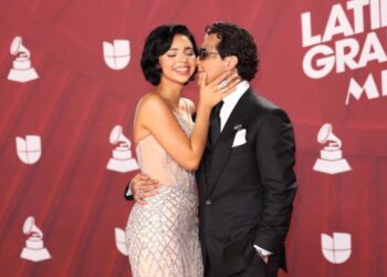 Ángela Aguilar y Nodal destacan en los Latin Grammy 2024