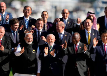 Biden se ausenta de la foto oficial del G20