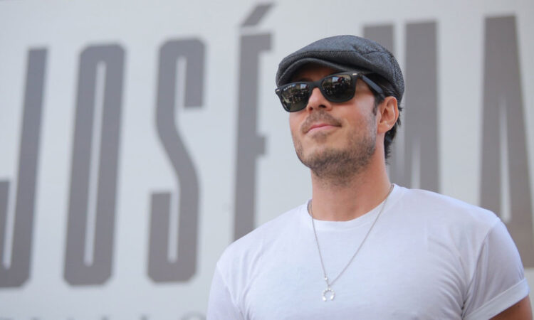 José Madero emociona con su concierto en Monterrey