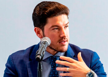 Samuel García critica “secretaría de robots” de Trump y Musk