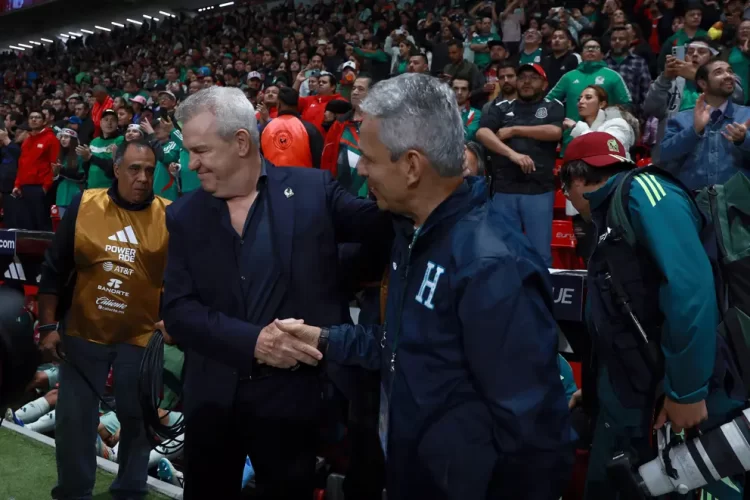 Javier Aguirre justifica goleada de México a Honduras