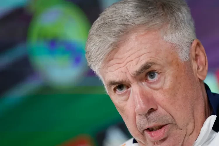 Ancelotti defiende su continuidad en el Real Madrid