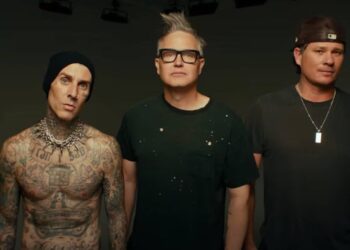 Baja asistencia marca concierto de Blink 182 en México