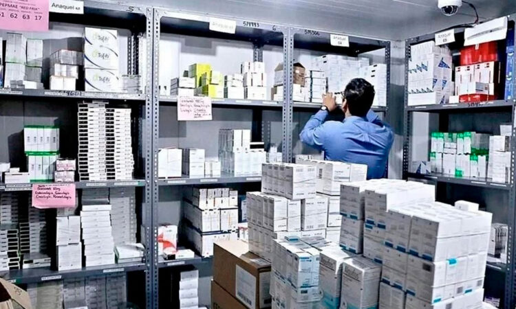 Jueza desecha acción colectiva de Cofece contra farmacéuticas