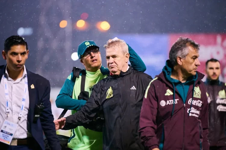 Infantino condena agresión a Aguirre y pide mayor seguridad