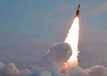 Rusia lanza misil balístico intercontinental en ataque a Ucrania