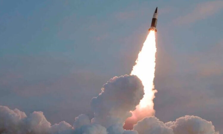 Rusia lanza misil balístico intercontinental en ataque a Ucrania