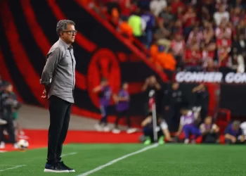 Osorio apoya a Aguirre tras incidente y habla del Play-in