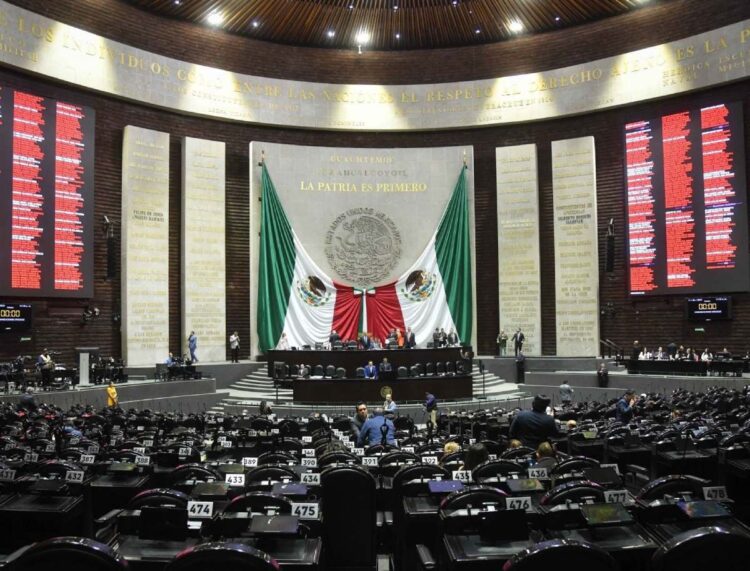 Diputados aprueban en lo general presupuesto del gobierno de México 2025