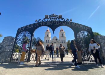 Miles de victorenses refrendan su fe ante la Guadalupana en el Santuario