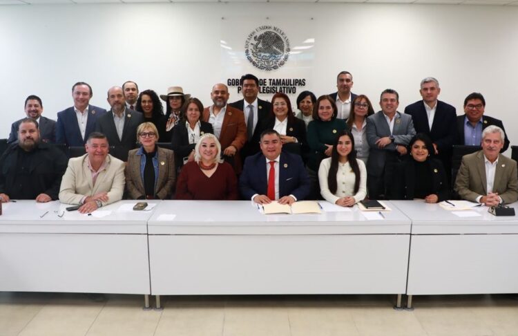 Diputados reducen 826 millones a órganos autónomos y pasan a acciones sociales