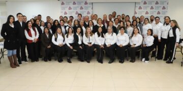 Presentan Primer Informe de los Servicios Nacionales de Salud Pública