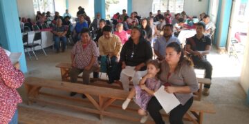 Ofrecen posada navideña a familias de la Col. San Miguel de Cd. Victoria