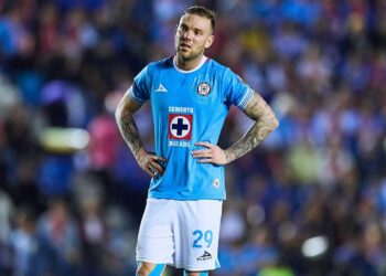Rodolfo Rotondi se disculpa con la afición de Cruz Azul