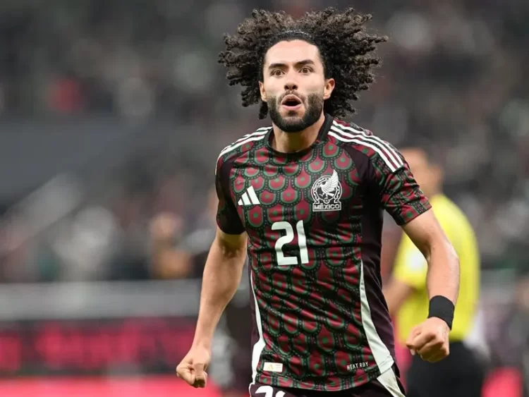 El futuro futbolístico del César ‘Chino’ Huerta entre Pumas, Osasuna… y Rayados