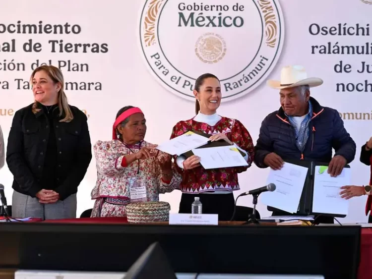 Sheinbaum restituye tierras a pueblos originarios de la Sierra Tarahumara en Chihuahua