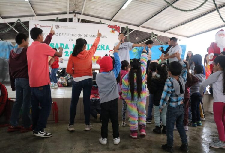 CEDES Victoria celebra navidad con posada familiar