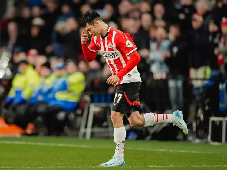 ‘Chucky’ Lozano se despide de Europa con goleada del PSV sobre Feyenoord