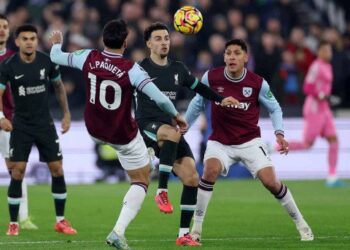 Liverpool sigue imparable, golea al West Ham de Edson Álvarez