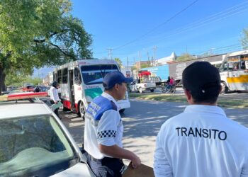 Revisan que microbuses de Cd. Victoria cumplan con reglamento de operación