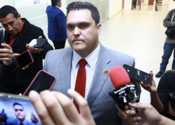 Cuestiona Humberto Prieto bandazos políticos de Diputada Casandra de los Santos