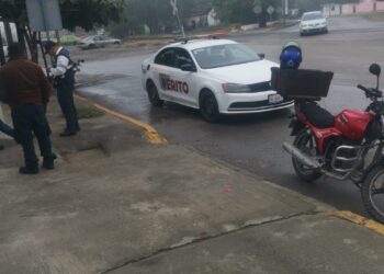 Motociclista herido al derrapar en el Eje Vial “Lázaro Cárdenas”