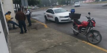 Motociclista herido al derrapar en el Eje Vial “Lázaro Cárdenas”