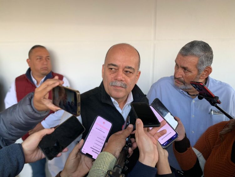 Fiscal Anticorrupción investiga a su antecesor; ¿quién cierra la puerta?