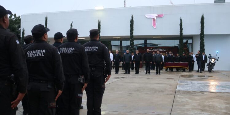 Se gradúan 28 motopatrulleros de Seguridad Pública