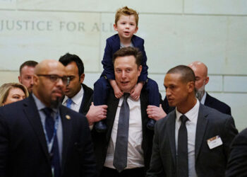 Musk se reúne con el Congreso para discutir su propuesta de eficiencia gubernamental