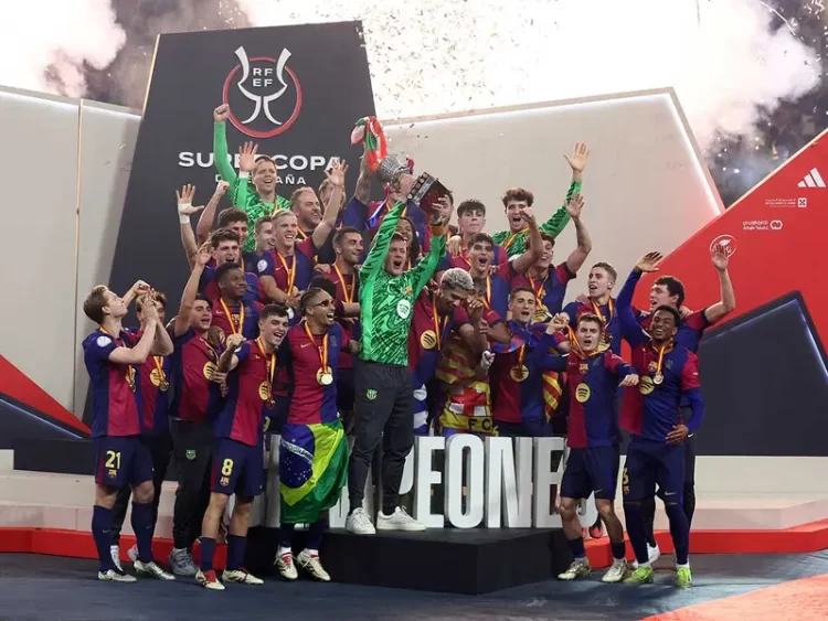 Barcelona golea 5-2 al Real Madrid y conquista la Supercopa de España