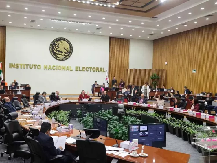 Trece organizaciones aspiran convertirse en partidos políticos en México