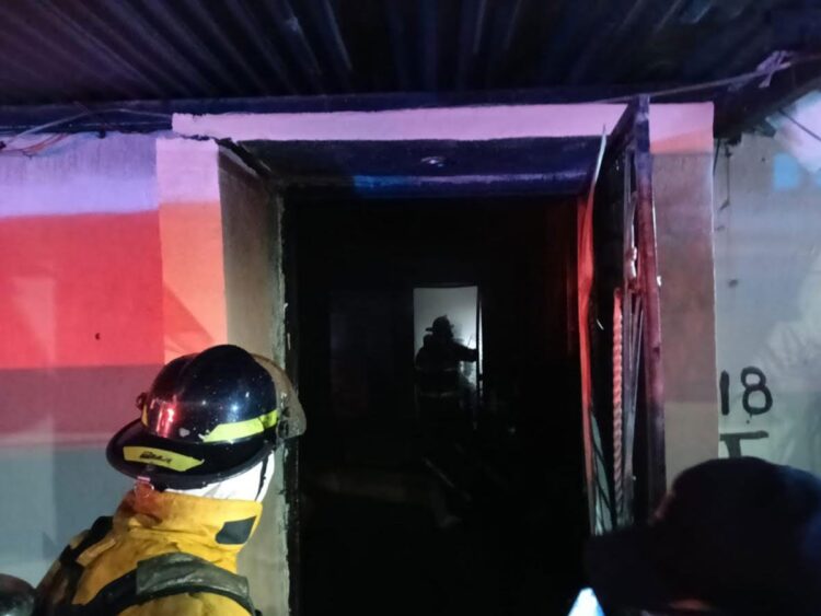 Incendio en una casa en San Nicolás de los Garza deja un muerto