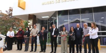Inaugura Américo Villarreal Museo de Geología y entrega parque vehicular a Tránsito en Ciudad Madero