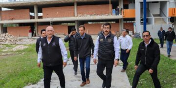 Rector de la UAT supervisa en el Campus Tampico obras de infraestructura educativa