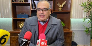 Suspenden a agente de tránsito capitalino por presunta corrupción