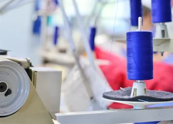 Confederación Nacional de Comercio reconoce prórroga de seis meses al decreto textil