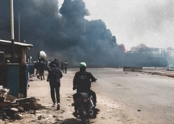 Explosión de un camión cisterna deja al menos 70 muertos en Nigeria