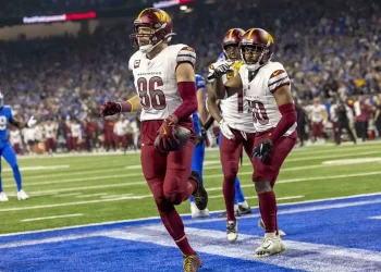 Commanders dan la sorpresa ganan 45-31 y ponen fin al sueño de Lions