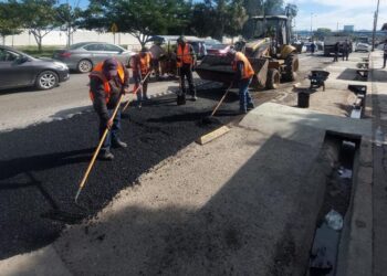 Rehabilita Ayuntamiento de Victoria 510 metros más de asfalto dañado.