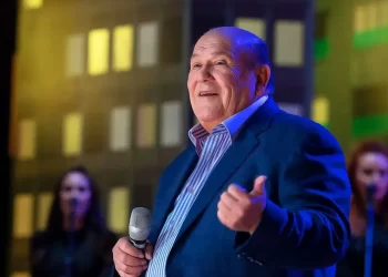 Fallece el cantante argentino Leo Dan, leyenda de la música romántica en América Latina